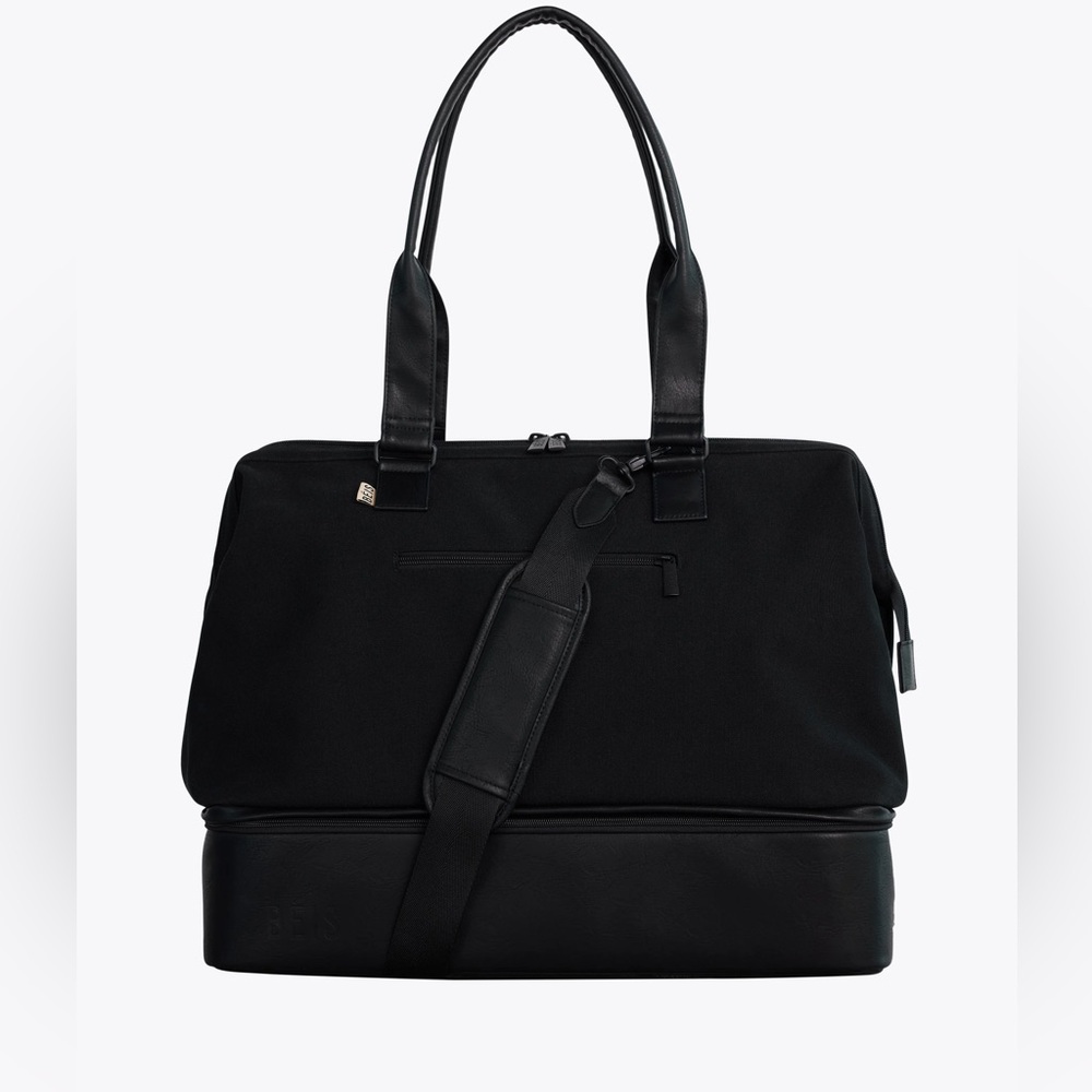 Beis Weekender in Black